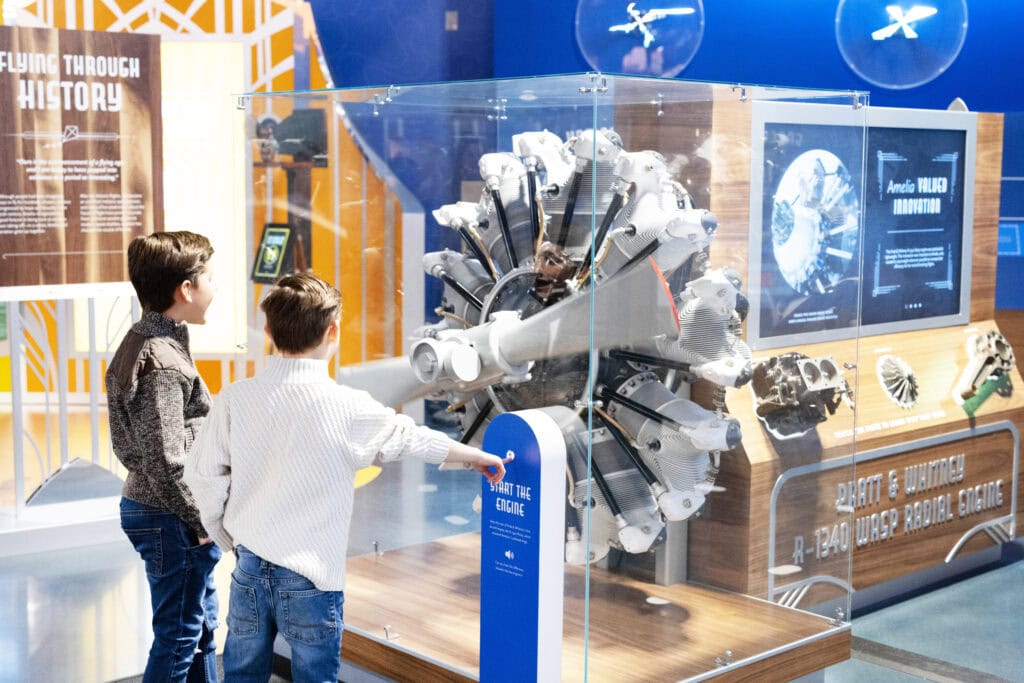 Boys With Wasp Engine.png